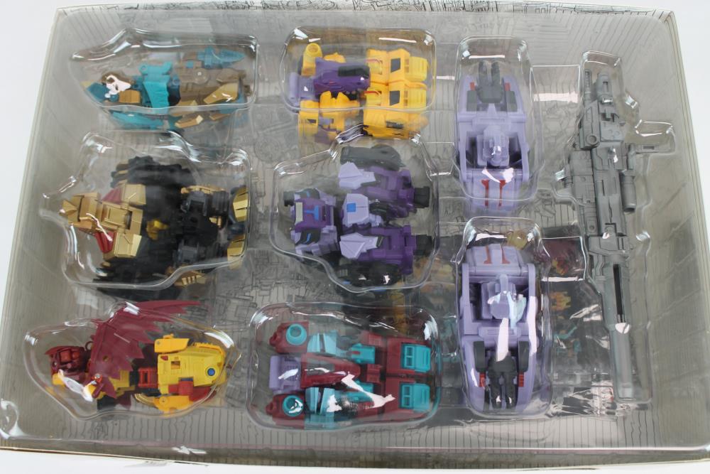 Defective Loot Box #0022 (DAMAGED - ALL SALES FINAL) Gallery Image 9