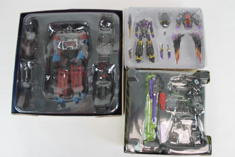 Defective Loot Box #0022 (DAMAGED - ALL SALES FINAL) Gallery Image 3