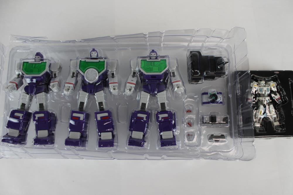 Defective Loot Box #0022 (DAMAGED - ALL SALES FINAL) Gallery Image 7
