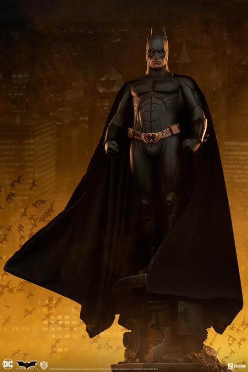 Batman Begins Premium Format Batman Statue Gallery Image 3