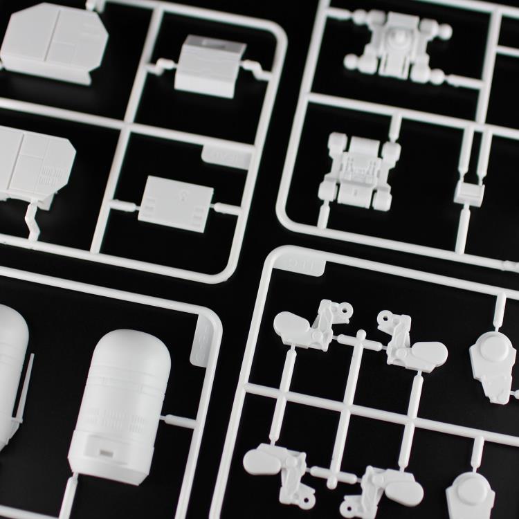 Izmojuki Heavy Machinery Probe 20WT (White) 1/35 Scale Model Kit Gallery Image 4