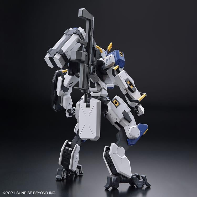 Kyoukai Senki HG AMAIM (MAILeS BYAKUCHI) 1/72 Scale Model Kit Gallery Image 4