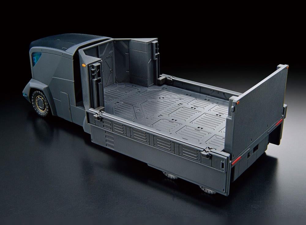 Kyoukai Senki HG Armored Special Carrier 1/72 Scale Model Kit Gallery Image 6