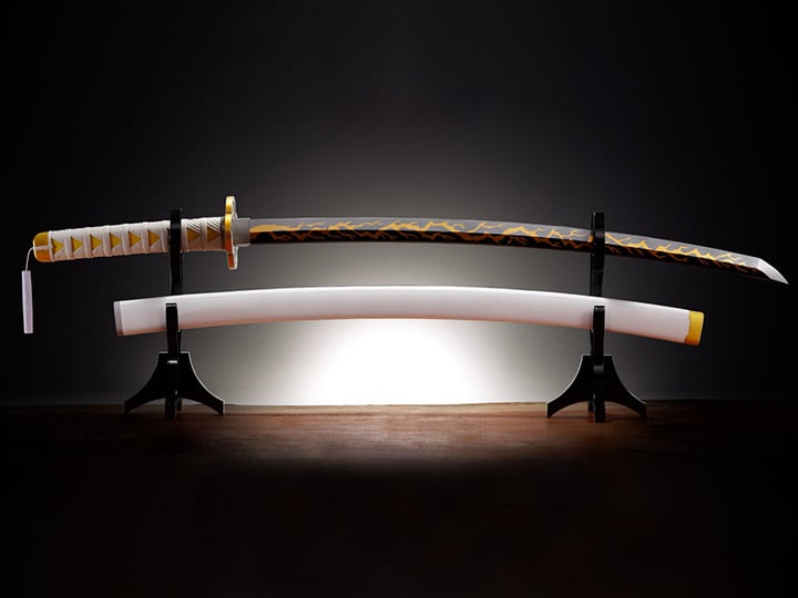 Demon Slayer: Kimetsu no Yaiba Proplica Zenitsu Agatsuma's Nichirin Sword Gallery Image 1