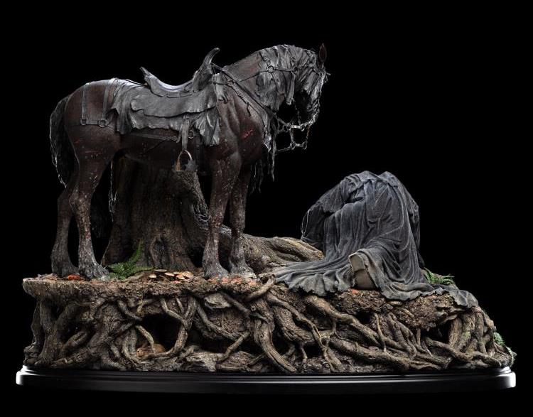 The Lord of the Rings Masters Collection Escape Off the Road 1/6 Scale Limited Edition Statue Gallery Image 7