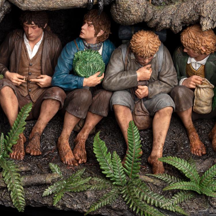 The Lord of the Rings Masters Collection Escape Off the Road 1/6 Scale Limited Edition Statue Gallery Image 12