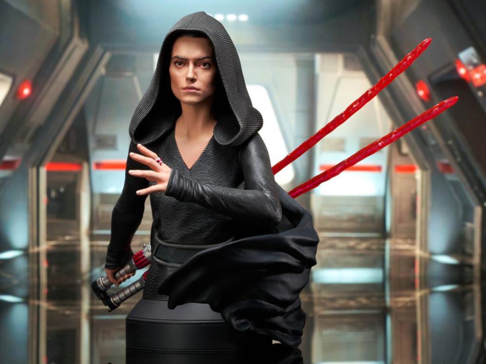 Star Wars: The Rise of Skywalker Dark Rey 1/6 Scale NYCC 2021 Exclusive Bust Gallery Image 3