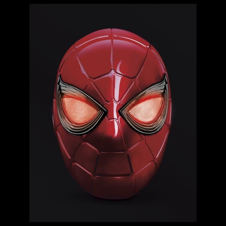 Avengers: Endgame Marvel Legends Iron Spider 1:1 Scale Wearable Helmet (Electronic) Gallery Image 5