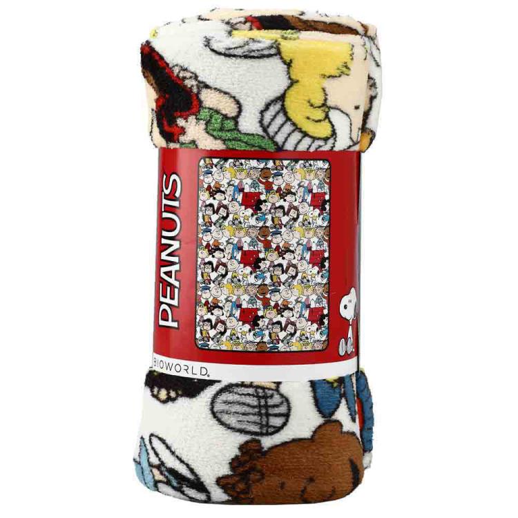 Peanuts Group Fleece Throw Gallery Image 3