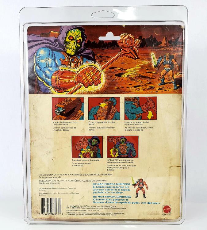MOC Masters 11.5" x 9.125" Cardback UV Protective Case Six-Pack Gallery Image 8