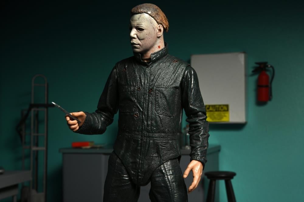 Halloween 2 Ultimate Michael Myers & Dr. Loomis Two-Pack Gallery Image 20