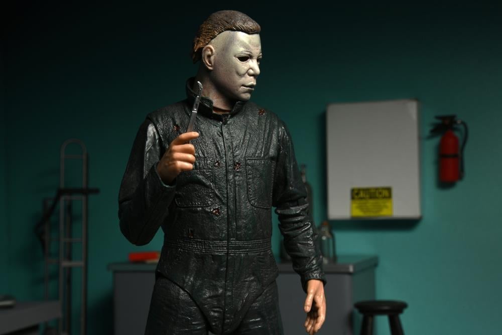 Halloween 2 Ultimate Michael Myers & Dr. Loomis Two-Pack Gallery Image 19