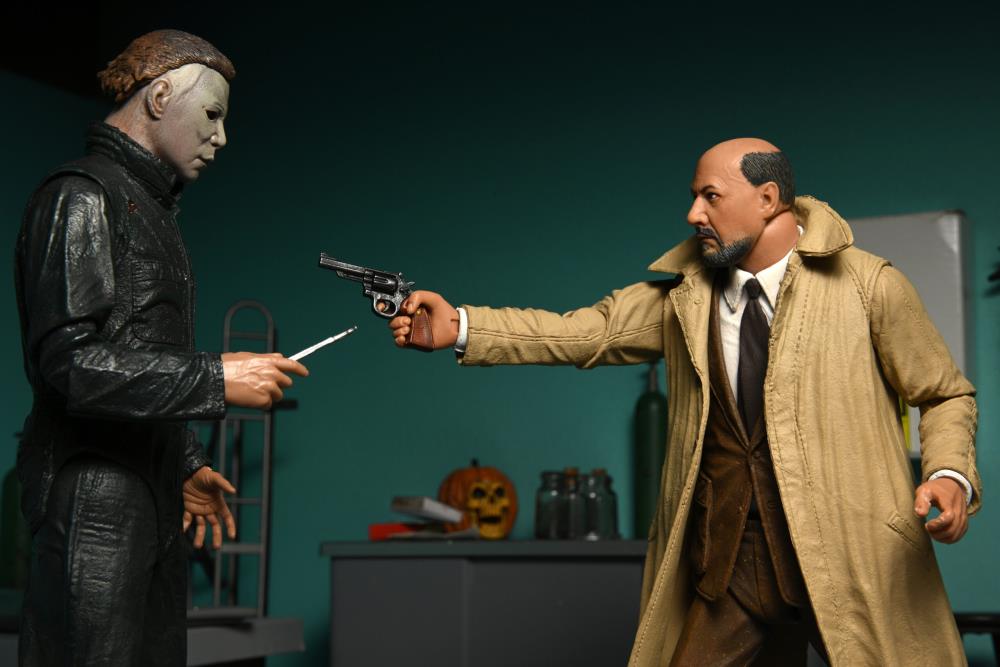 Halloween 2 Ultimate Michael Myers & Dr. Loomis Two-Pack Gallery Image 4