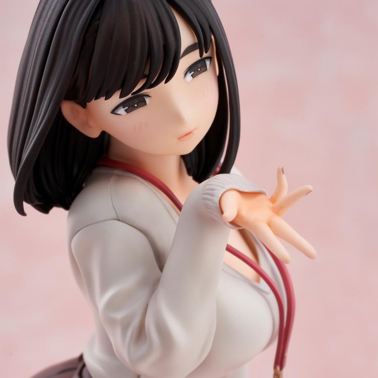 Ganbare, Douki-chan Kohai-chan (Throw Kiss Ver.) Limited Edition Figure Gallery Image 12