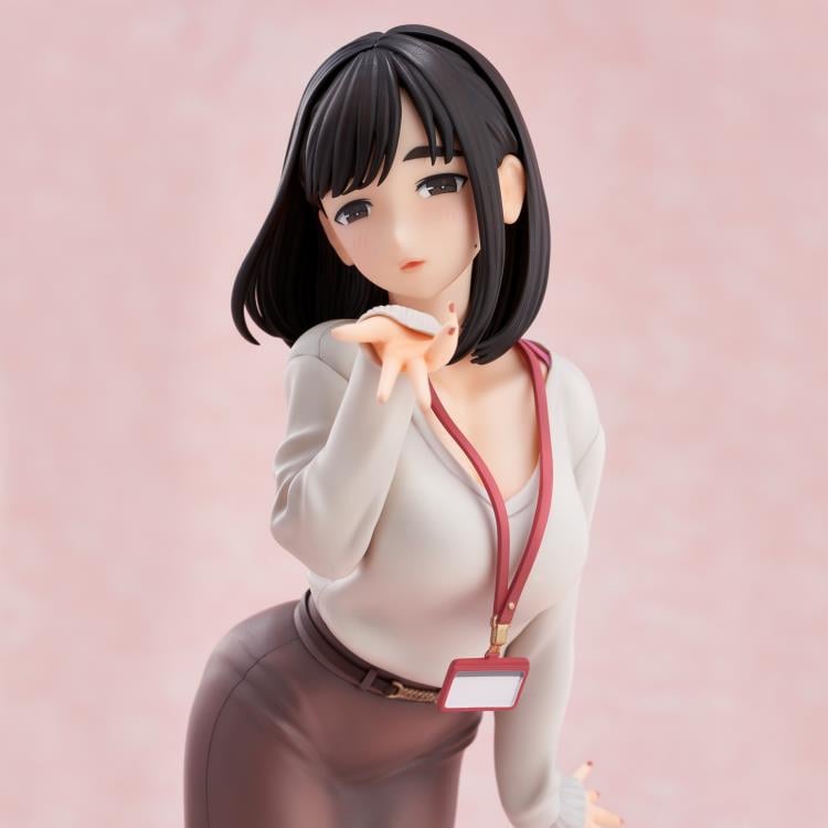 Ganbare, Douki-chan Kohai-chan (Throw Kiss Ver.) Limited Edition Figure Gallery Image 7