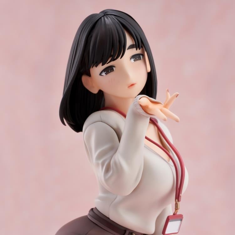 Ganbare, Douki-chan Kohai-chan (Throw Kiss Ver.) Limited Edition Figure Gallery Image 8