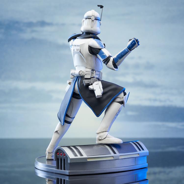 Star Wars: The Clone Wars Premier Collection Captain Rex 1/7 Scale Limited Edition Statue Gallery Image 5