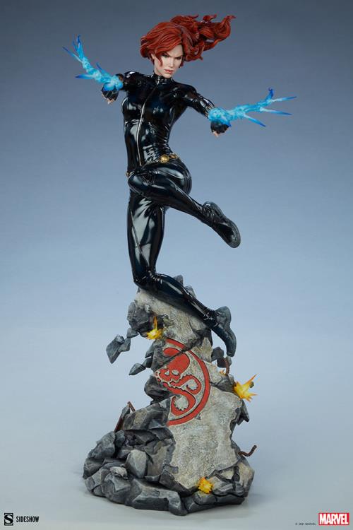 Marvel Premium Format Black Widow Gallery Image 3