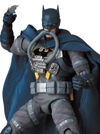 Batman: Hush MAFEX No. 166 Stealth Jumper Batman Figure