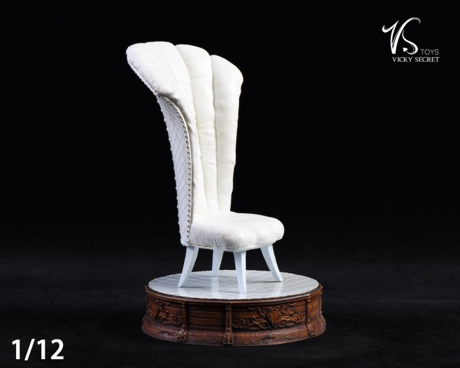 The Queen's Sofa 1/12 Scale Display Base (White) Gallery Image 3