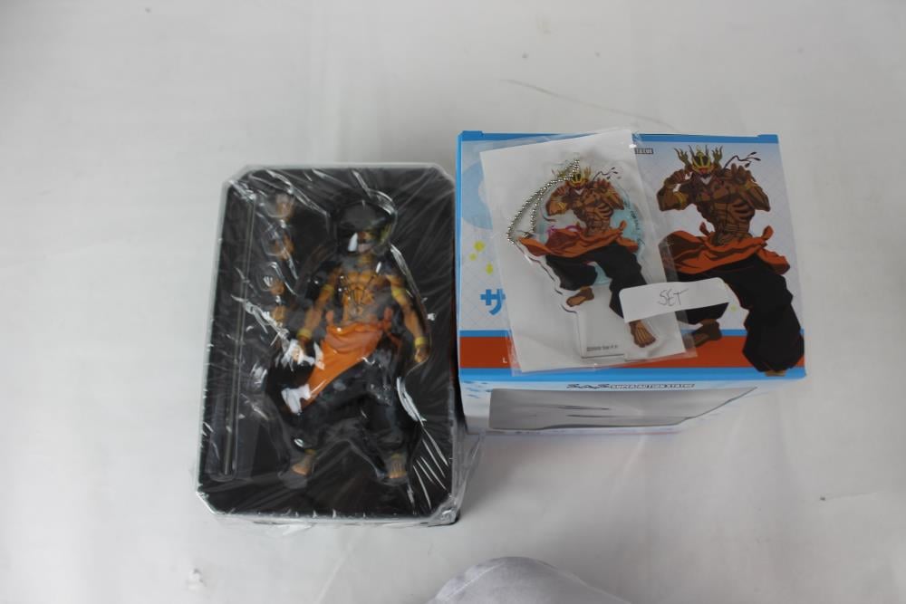 Defective Loot Box #0085 (DAMAGED - ALL SALES FINAL) Gallery Image 7