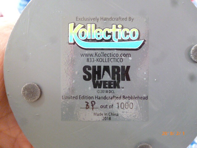 Discovery Channel Shark Week Great White Bobblehead Gallery Image 3