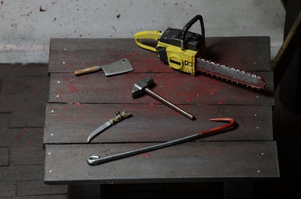 Texas Chainsaw Massacre Ultimate Leatherface Figure Gallery Image 16