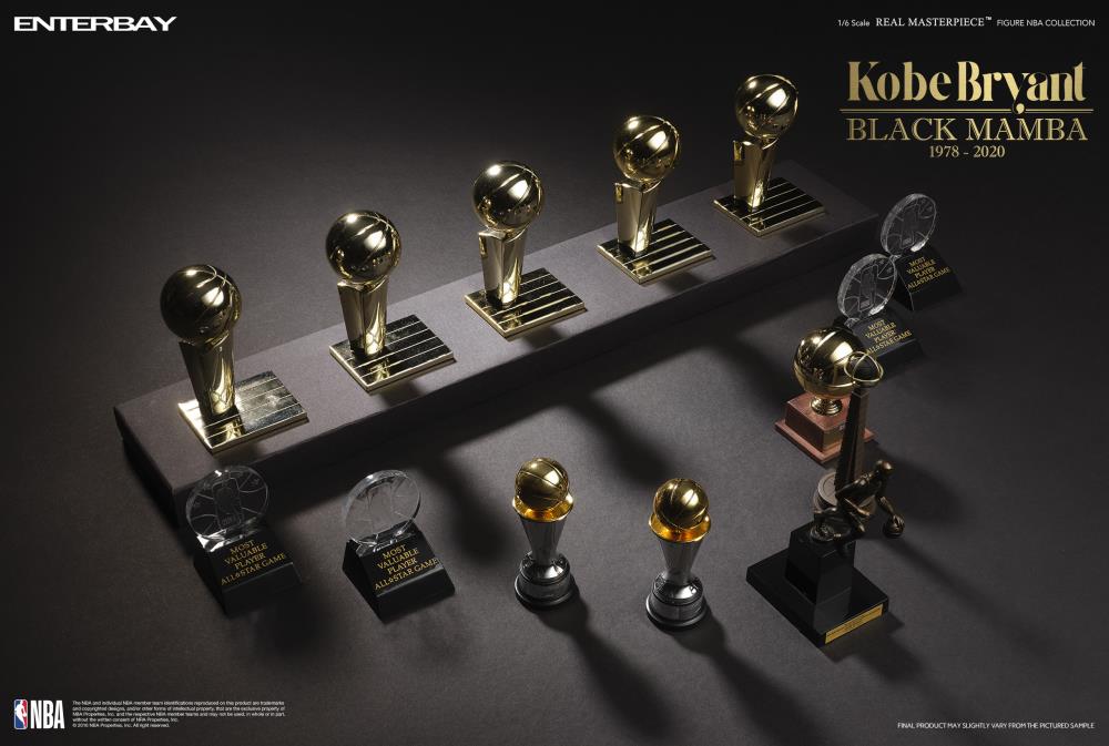 NBA Real Masterpiece Kobe Bryant 1/6 Scale Figure Gallery Image 10