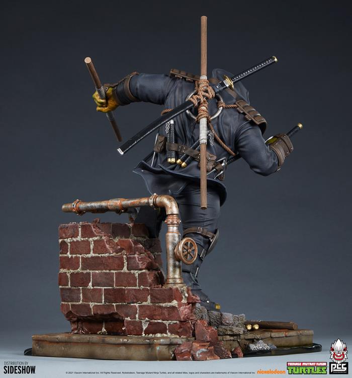 Teenage Mutant Ninja Turtles: The Last Ronin Michelangelo 1/4 Scale Collector Edition Statue Gallery Image 13