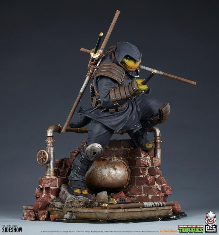Teenage Mutant Ninja Turtles: The Last Ronin Michelangelo 1/4 Scale Collector Edition Statue Gallery Image 11