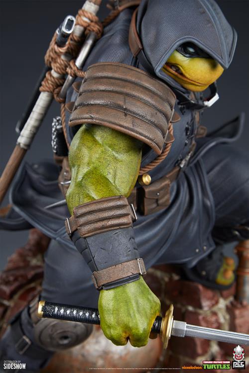 Teenage Mutant Ninja Turtles: The Last Ronin Michelangelo 1/4 Scale Collector Edition Statue Gallery Image 26
