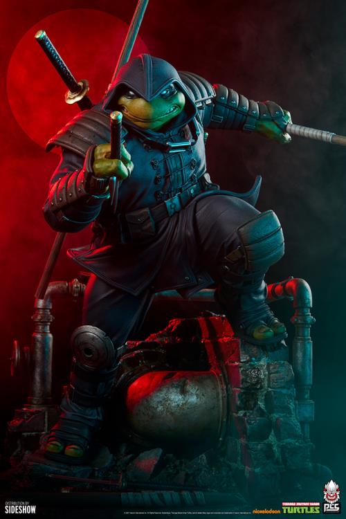 Teenage Mutant Ninja Turtles: The Last Ronin Michelangelo 1/4 Scale Collector Edition Statue Gallery Image 6