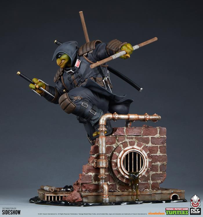Teenage Mutant Ninja Turtles: The Last Ronin Michelangelo 1/4 Scale Collector Edition Statue Gallery Image 16
