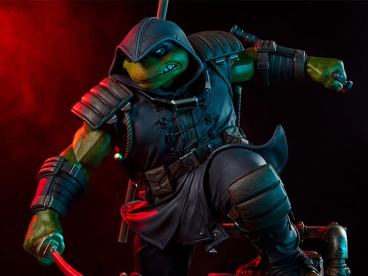 Teenage Mutant Ninja Turtles: The Last Ronin Michelangelo 1/4 Scale Collector Edition Statue Gallery Image 1