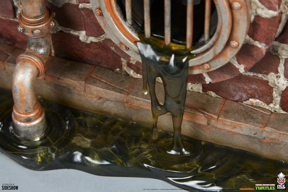 Teenage Mutant Ninja Turtles: The Last Ronin Michelangelo 1/4 Scale Collector Edition Statue Gallery Image 40