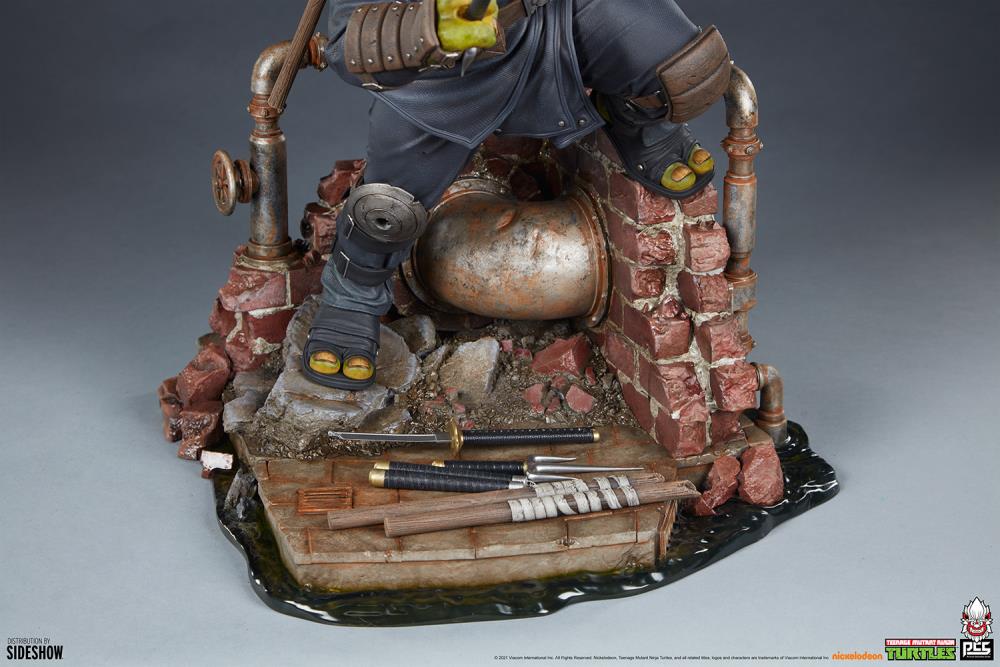 Teenage Mutant Ninja Turtles: The Last Ronin Michelangelo 1/4 Scale Collector Edition Statue Gallery Image 42