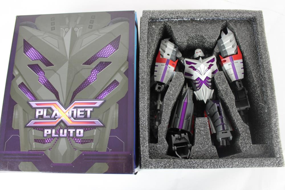 Defective Loot Box #0099 (DAMAGED - ALL SALES FINAL) Gallery Image 9