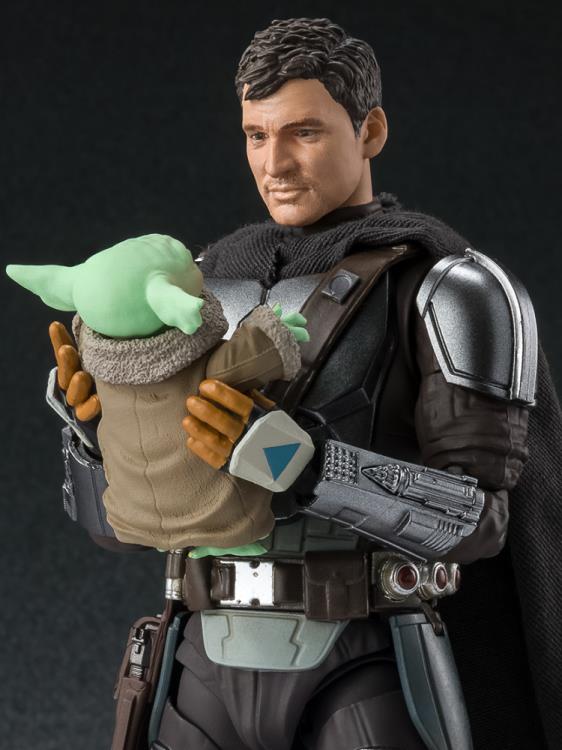 The Mandalorian S.H.Figuarts The Mandalorian and Grogu Action Figure Set Gallery Image 10