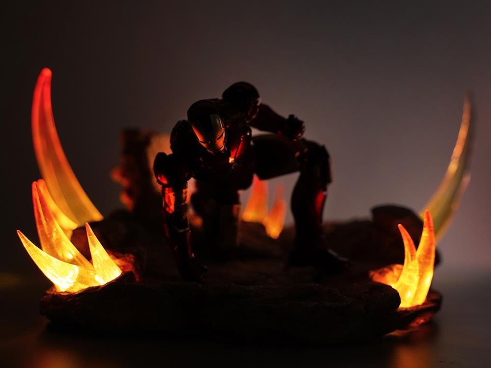 Shockwave Blast and Platform 1/12 Scale Display Base Gallery Image 15