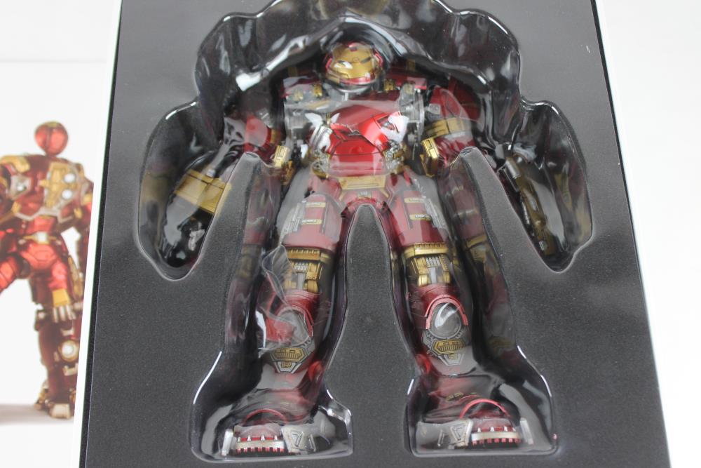 Defective Loot Box #0107 (DAMAGED - ALL SALES FINAL) Gallery Image 8