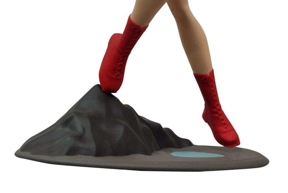 Superman: The Animated Series Femme Fatales Supergirl Gallery Image 3