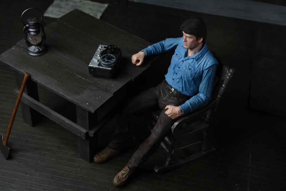 The Evil Dead 40th Anniversary Ultimate Ash Williams Figure Gallery Image 11