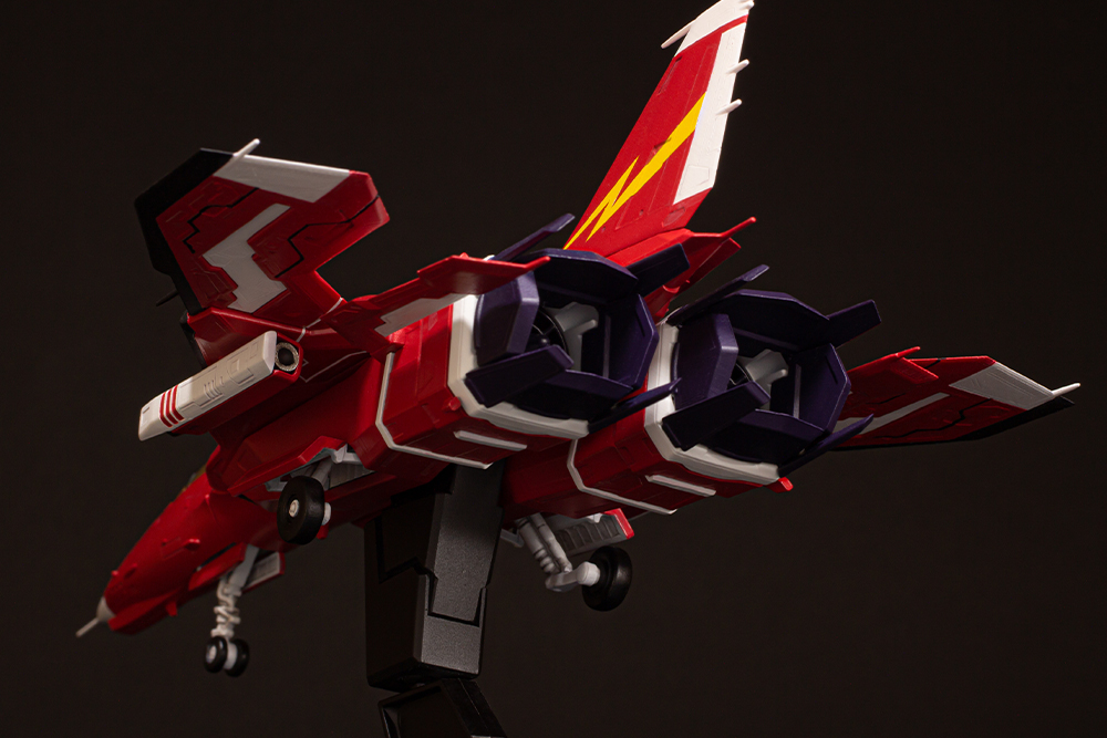 Raiden V Director's Cut FT-00004A Azuma 1/100 Scale Model Kit (Reissue) Gallery Image 7