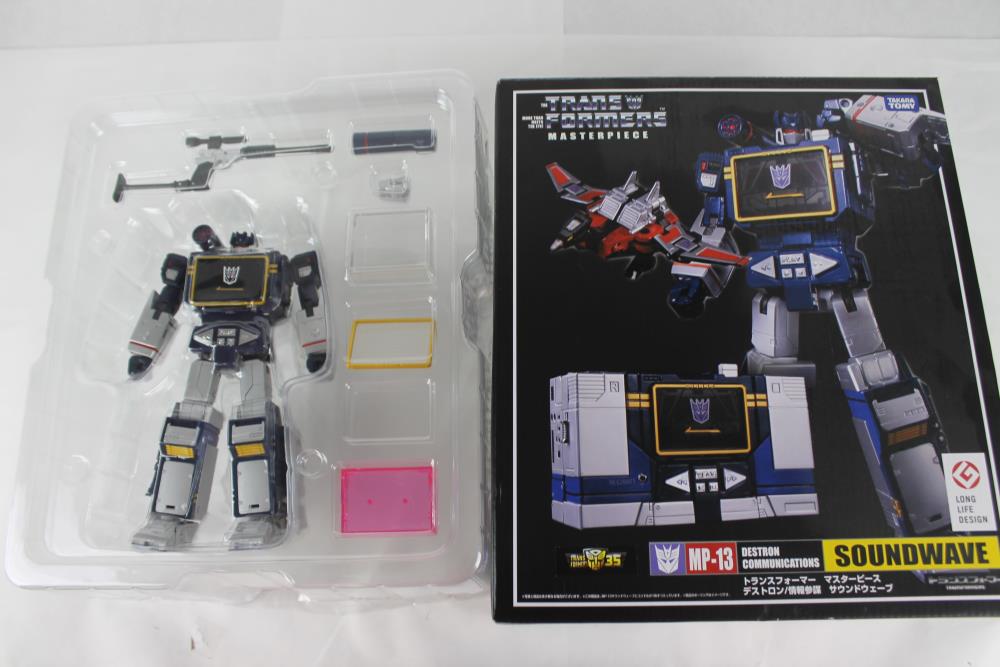 Defective Loot Box #0110 (DAMAGED - ALL SALES FINAL) Gallery Image 7