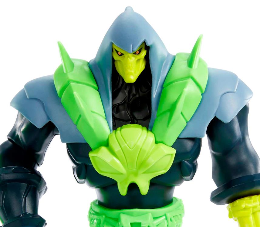 He-Man and the Masters of the Universe Large Scale Battle Armor Skeletor Figure Gallery Image 5