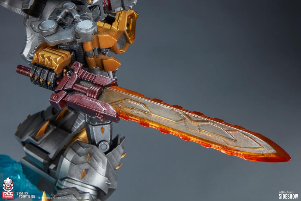 Transformers Grimlock (Supreme Edition) Diorama Gallery Image 16