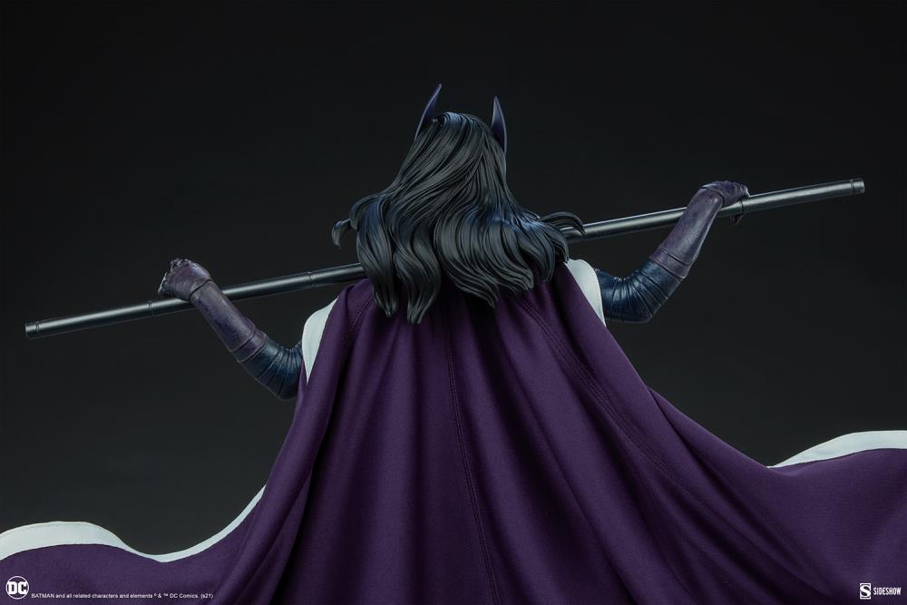 DC Comics Premium Format Huntress Gallery Image 17