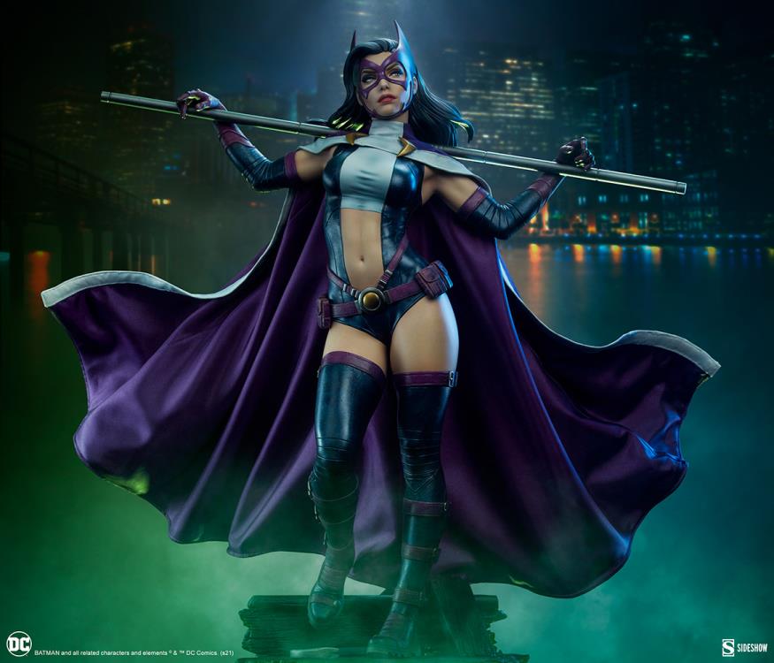 DC Comics Premium Format Huntress Gallery Image 3