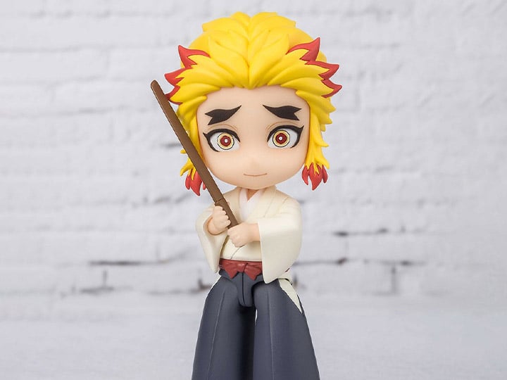 Demon Slayer: Kimetsu no Yaiba Figuarts mini Senjuro Rengoku Gallery Image 1