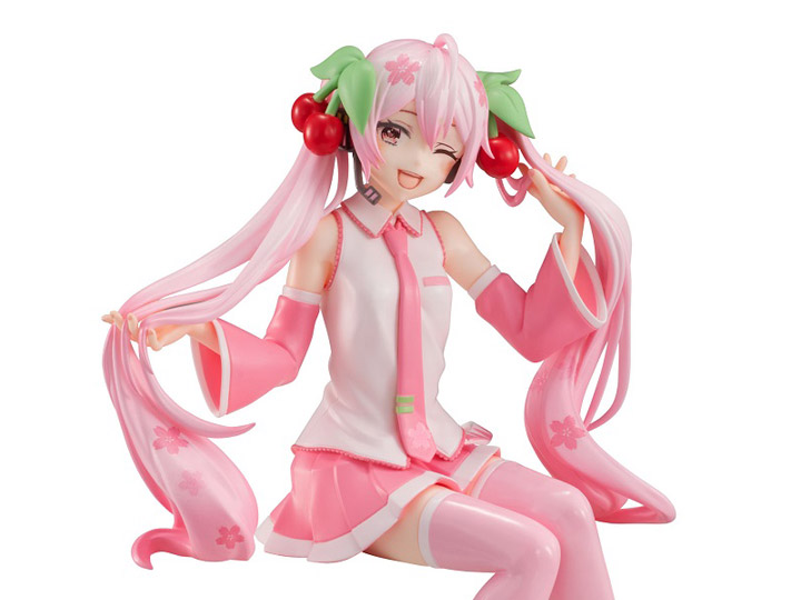 Vocaloid Sakura Miku (Winking Ver.) Noodle Stopper Figure Gallery Image 1